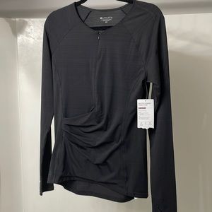 NWT BLACK PACIFICA FRONT WRAP ATHLETA TOP size MT